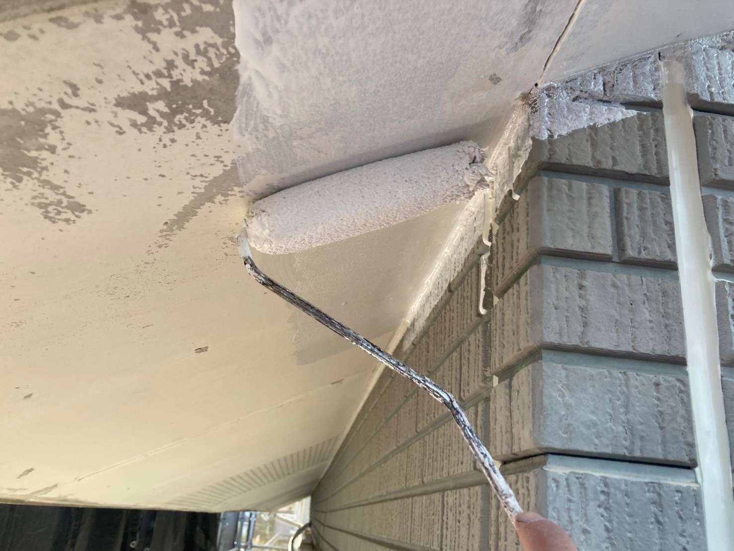 軒天塗装 【小郡市 EN-BRIDGE（株）】