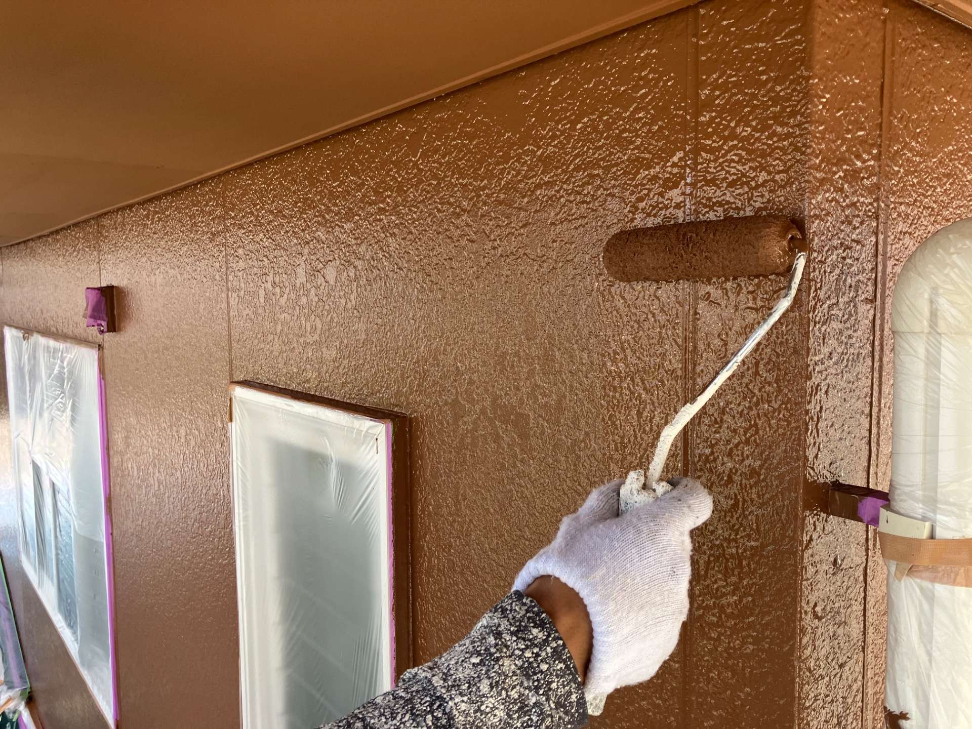 外壁塗装(上塗り) 【小郡市 EN-BRIDGE（株）】