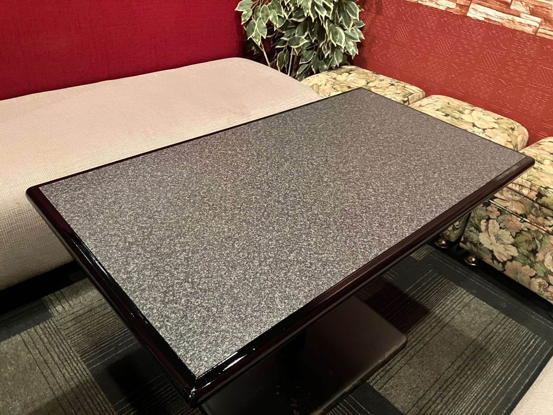 店舗内部塗装【小郡市 EN-BRIDGE（株）】