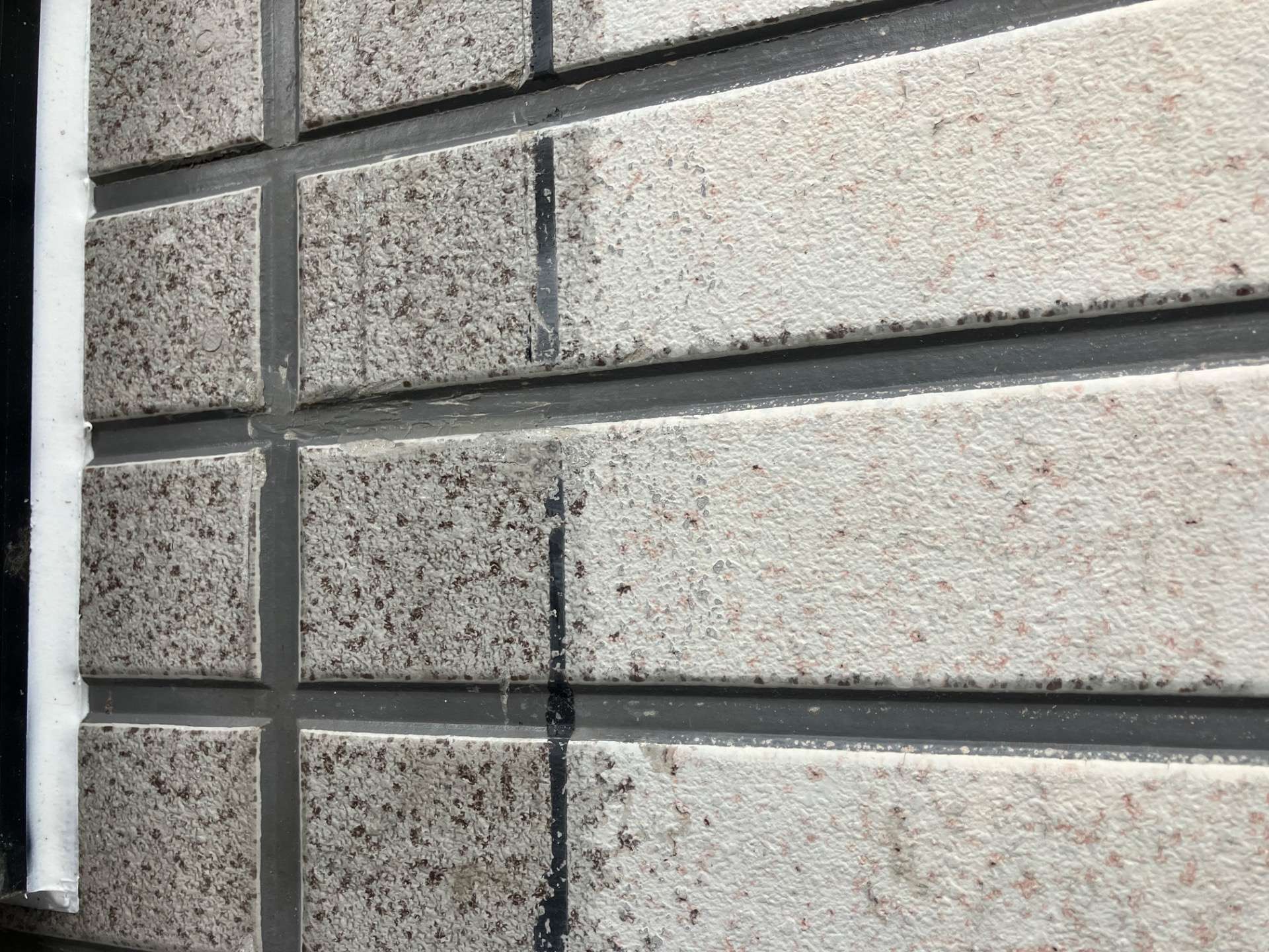 外壁塗装下地処理【小郡市 EN-BRIDGE（株）】